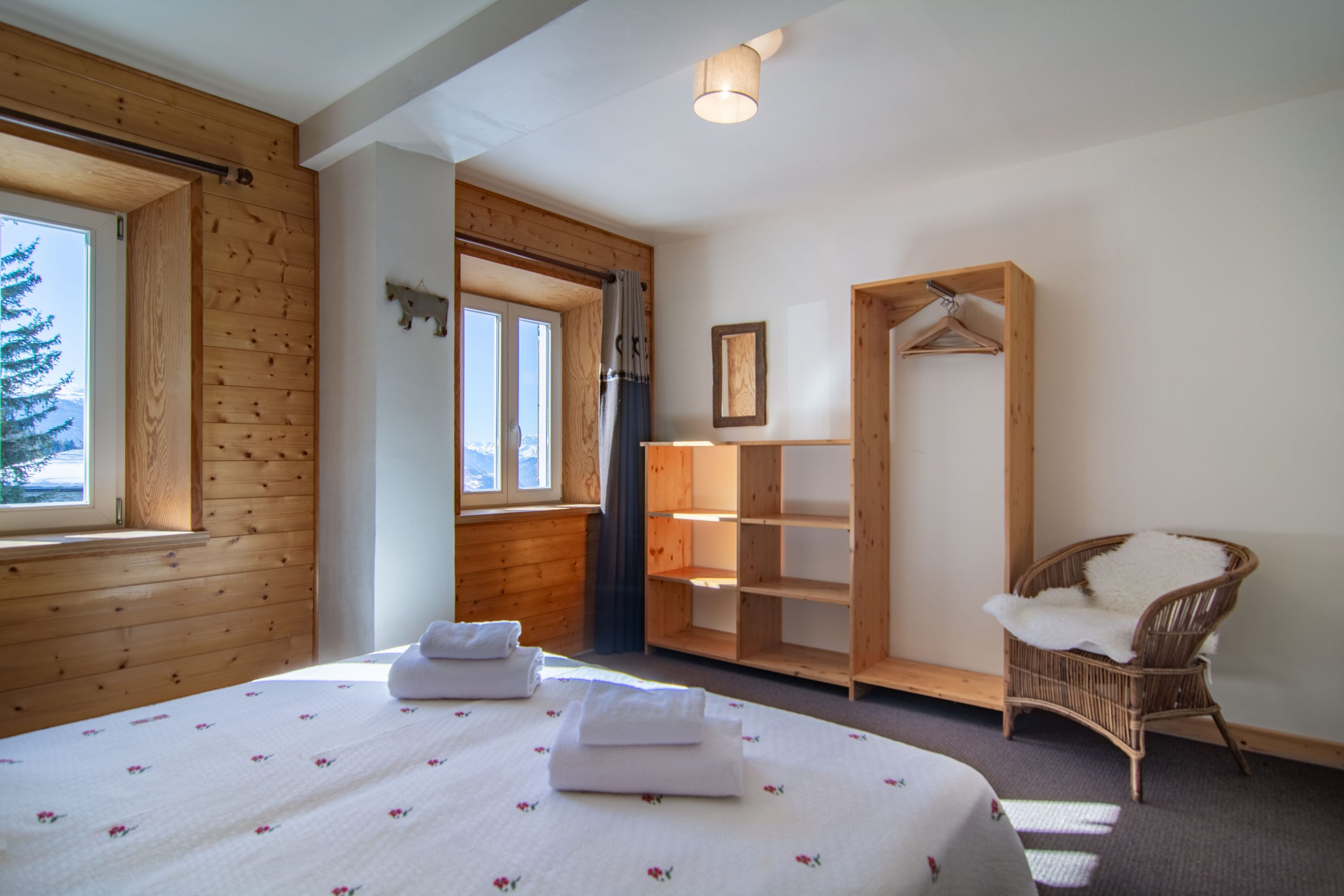 self catered chalet apartment l'Arpette Arc1600